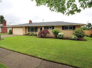255 Woodlane Dr, Springfield, OR 97477