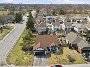 4 McDiarmid Ln N, Carleton Place, ON K7C4S1
