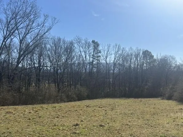 1852 County Road 609, Etowah, TN 37331