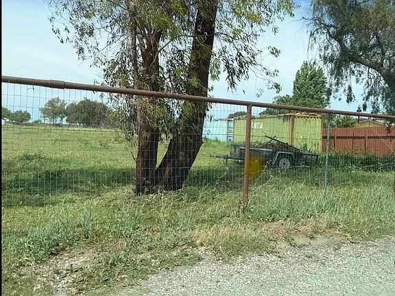 3rd image of 3458 Liberty Island Rd