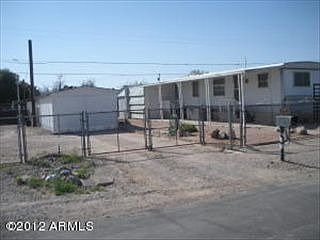 2nd image of 5648 N Begonia St