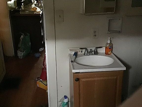 Bath/Shower First Floor