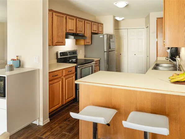 2226 Golf Course Dr, West Kelowna, BC V4T 2V4