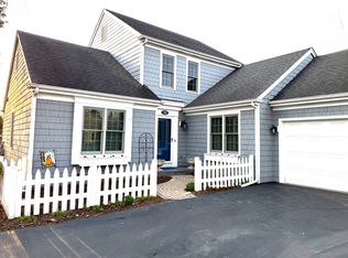 388 Narragansett Ct, Crystal Lake, IL