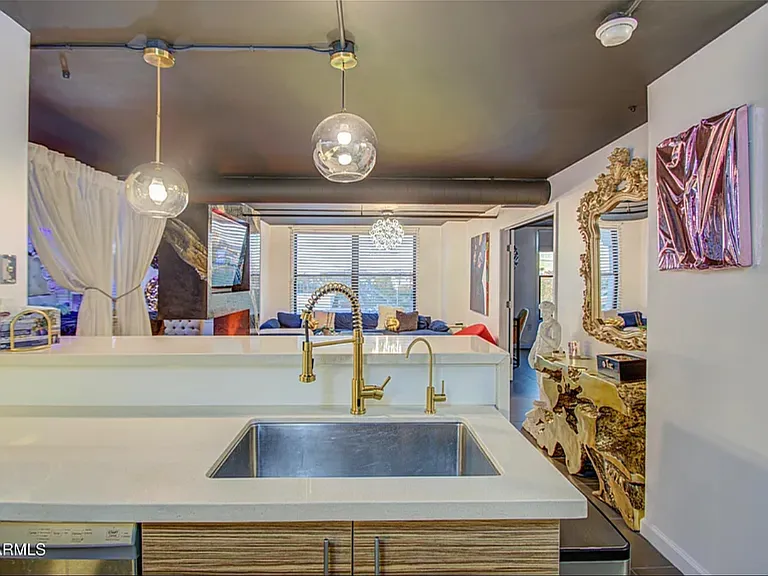 535 W Thomas Rd #513 — Photo 7