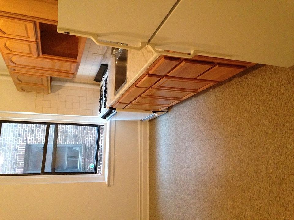 1st image of 8346 118th St APT 4E