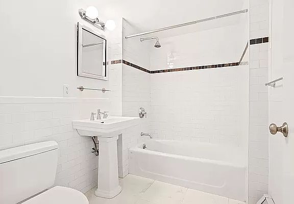 5th image of 189 Avenue C APT 5A