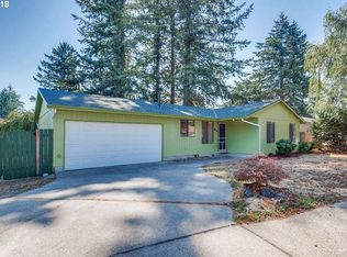 18512 SE Stephens Cir, Portland, OR 97233