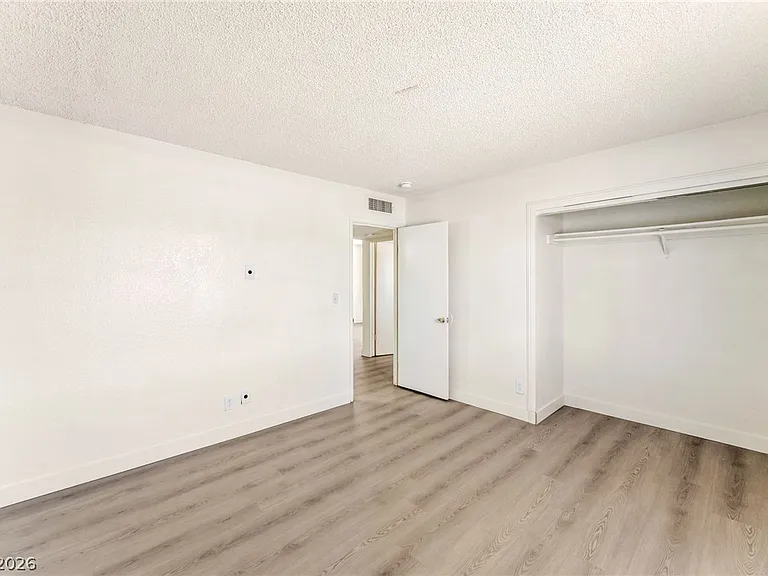 5309 W Cheyenne Ave #2 — Photo 14