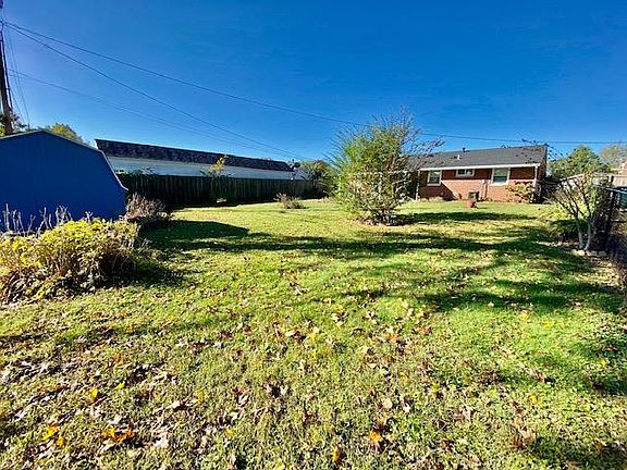 2nd image of 3417 Chickasaw Dr