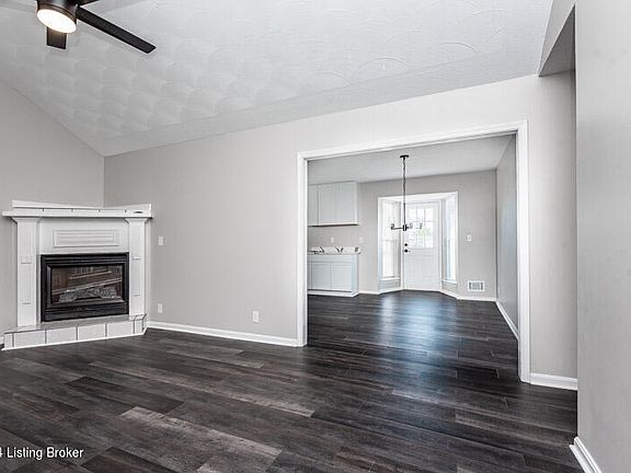 3rd image of 243 Ashley Blvd