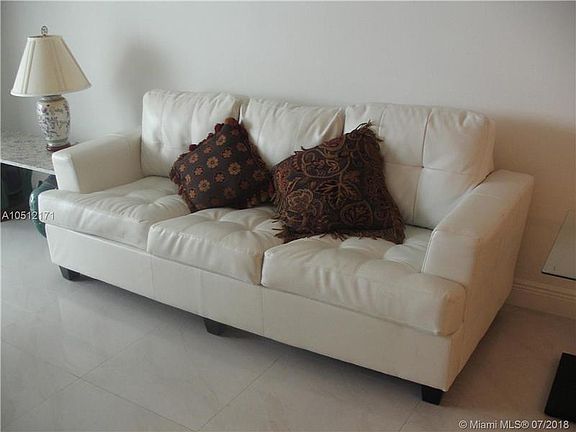 4th image of 6039 Collins Ave APT 1536