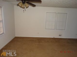 6165 Landover Cir, Morrow, GA 30260