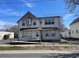 808 Bridge St, Charlevoix, MI 49720