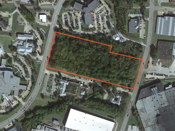 Eason Blvd, Tupelo, MS 38801