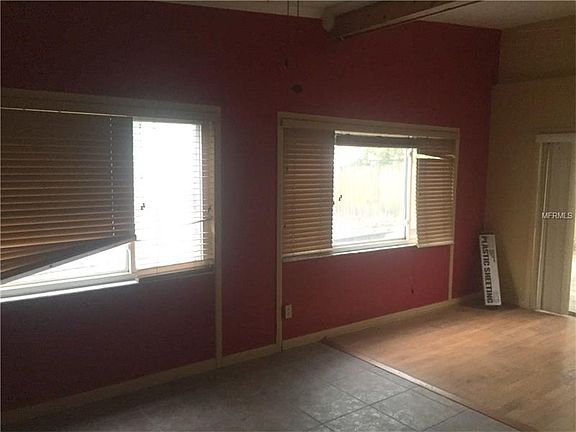5th image of 10010 N 23rd St