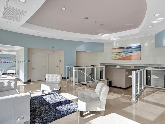 3rd image of 7600 Collins Ave APT 913