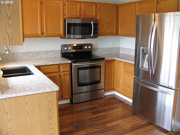 4th image of 4420 NE 126th Ave