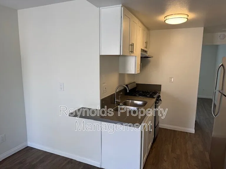 4674 Bancroft St #8 — Photo 16
