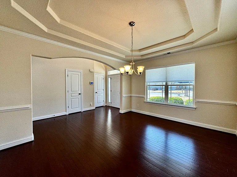 1532 Drumheller Dr — Photo 10