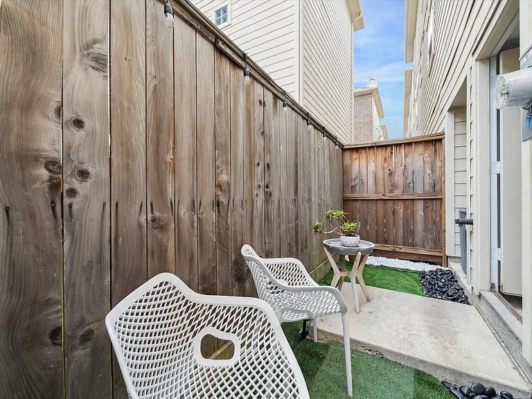 8705 Bryam St #2003 — Photo 14