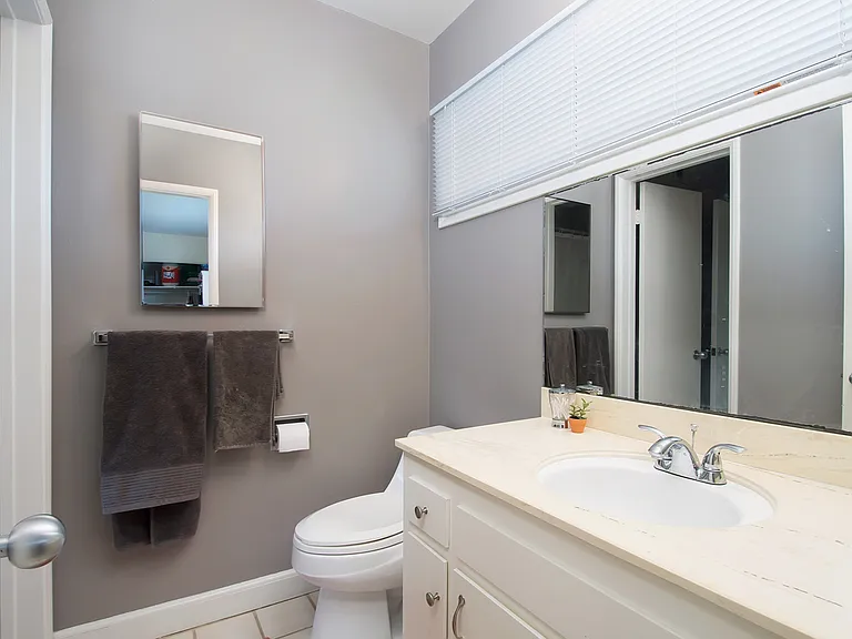 1375 Muirlands Vista Way — Photo 17