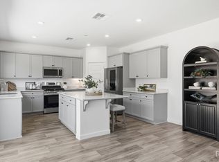 9634 Maple Terrace Ln, Shafter, CA 93263