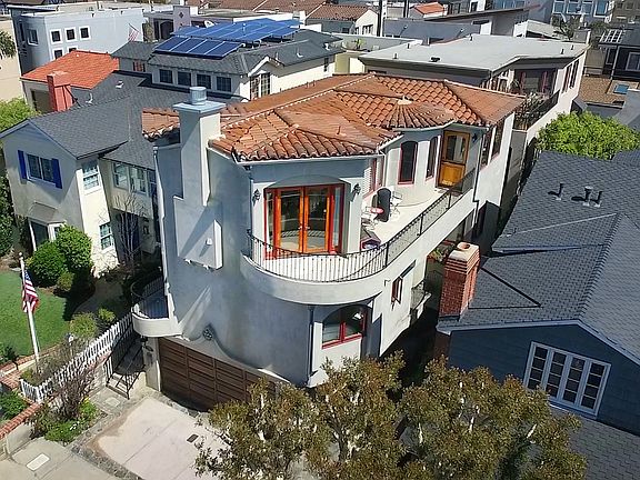 2nd image of 2904 Alma Ave