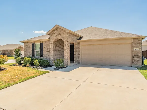 1001 Paso Fino Dr, Haslet, TX 76052