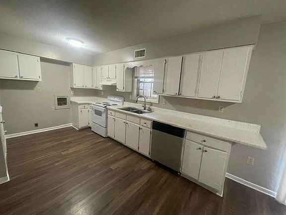 4th image of 1188 Garden Rd