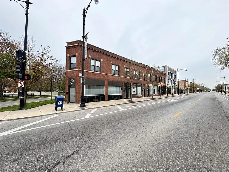 4200 N Milwaukee Ave #2N — Photo 10