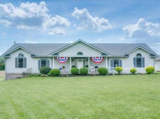 5325 Westfall Rd SW, Lancaster, OH 43130