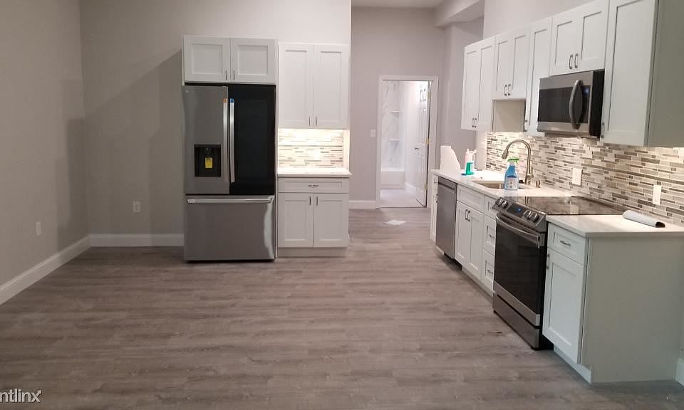 landlord_unit_photo_69054101_2