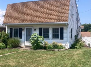 301 W Main St, Elizabethville, PA 17023