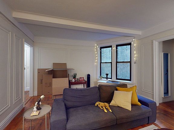 2nd image of 114 W 86th St APT 4B