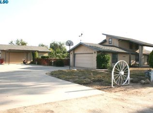 17799 Avenue 280 APT B, Exeter, CA 93221