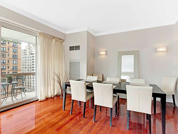 3rd image of 200 E 69th St APT 10C