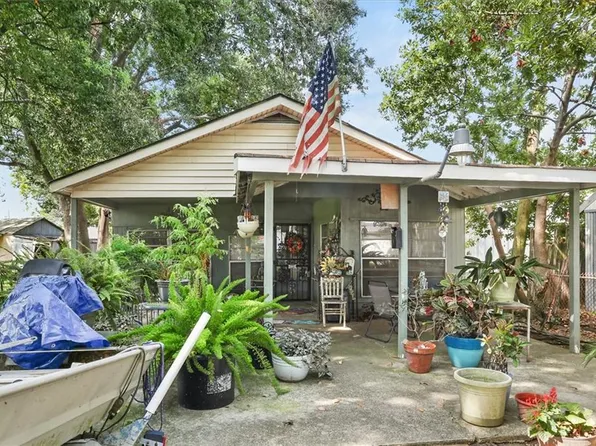 1206 Oak St, Westwego, LA 70094
