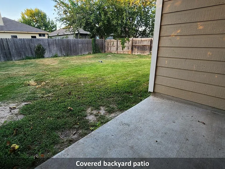 11500 Lapoynor St — Photo 32