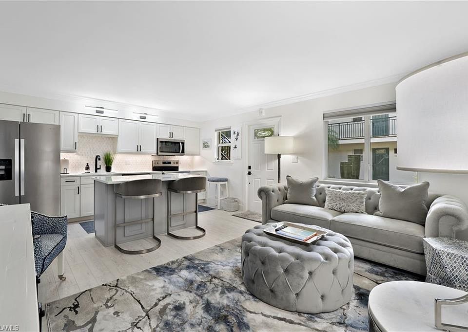 1st image of 960 7th ST S #105