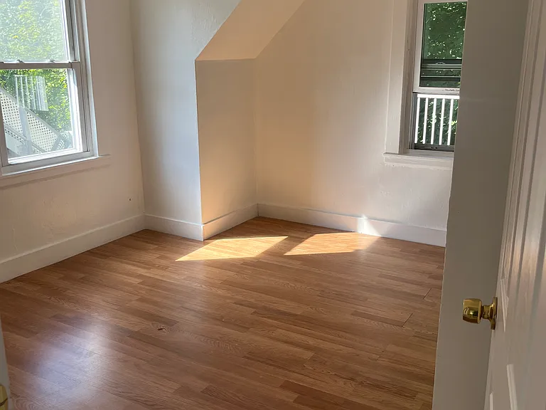 115 N Pond St #2 — Photo 6