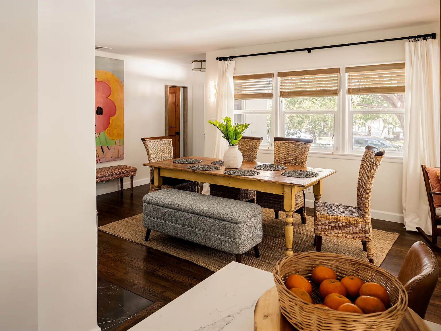 2 bed, 1432 sqft, $7,600 — Photo 2