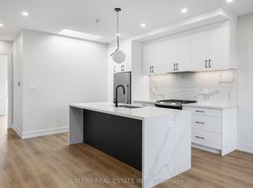 158 Dovercourt Rd, Toronto, ON