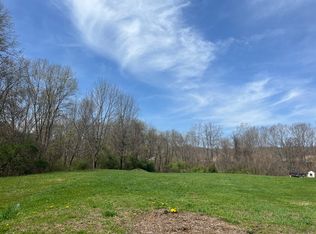 386 & 396 Gracey Ave, Meriden, CT 06451