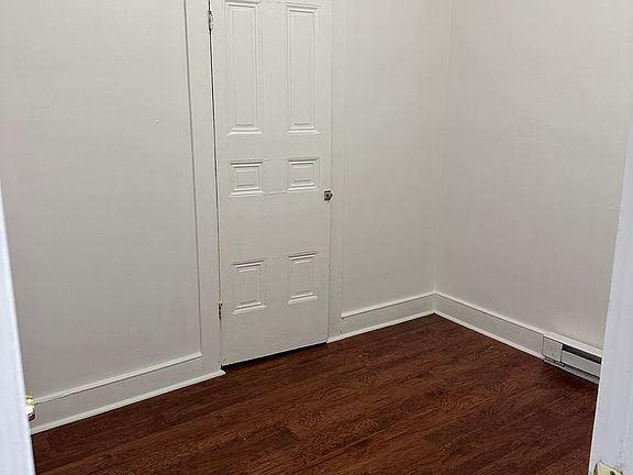 5th image of 212 E Orange St APT 6