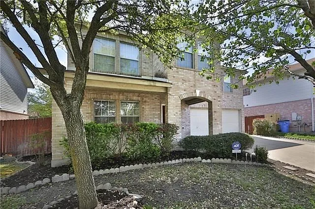 505 Catumet Dr — Photo 4