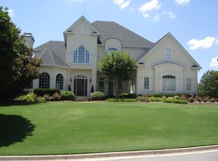 5825 Ettington Dr, Suwanee, GA 30024