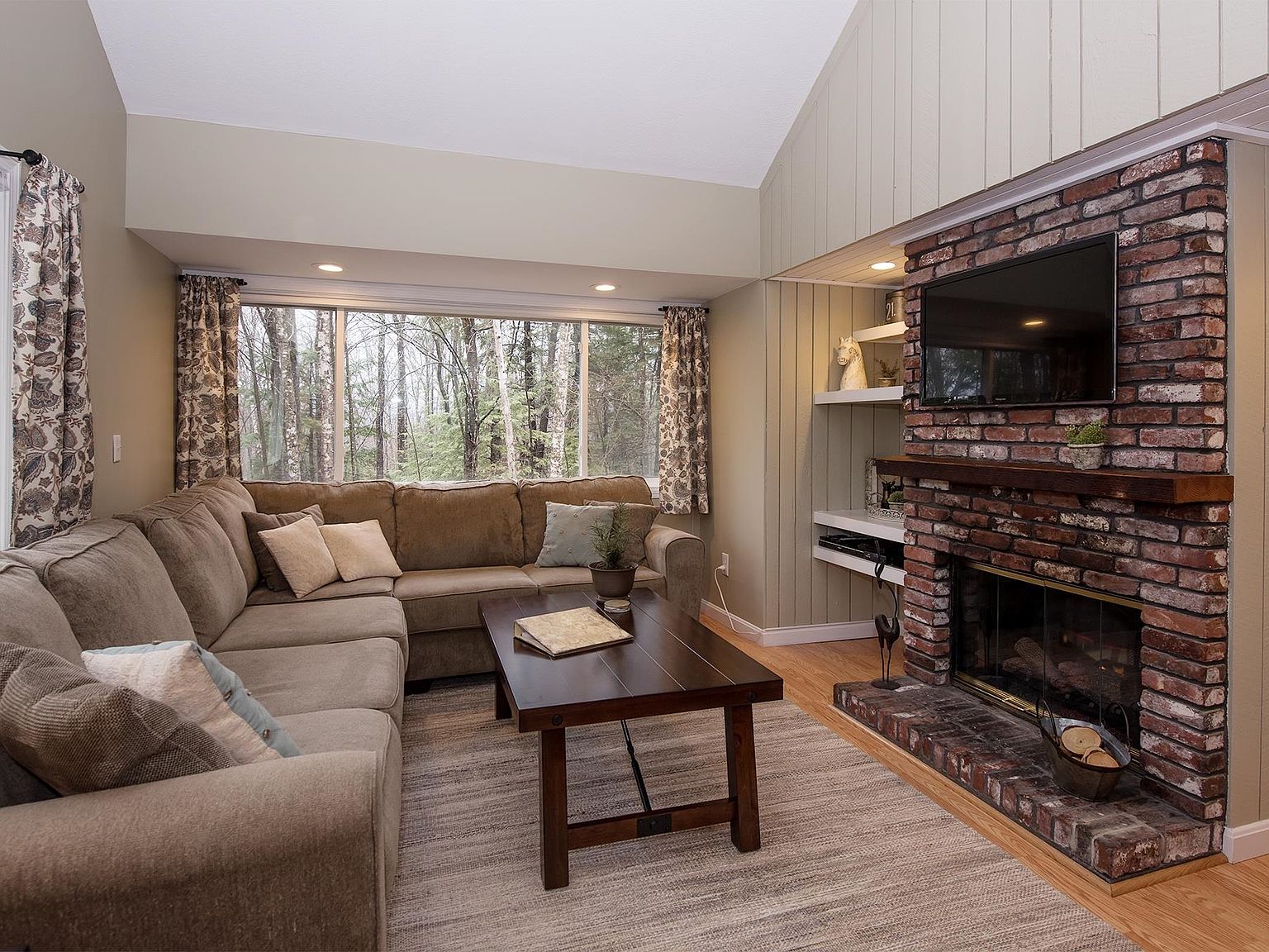 323 Condo Road, Campton, NH 03223 Zillow