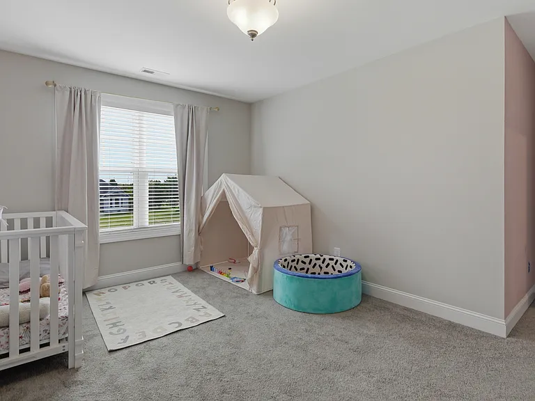 21 Vail Ct — Photo 35