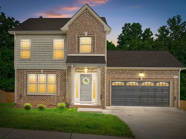 1004 Orchard Hills Dr, Clarksville, TN 37040